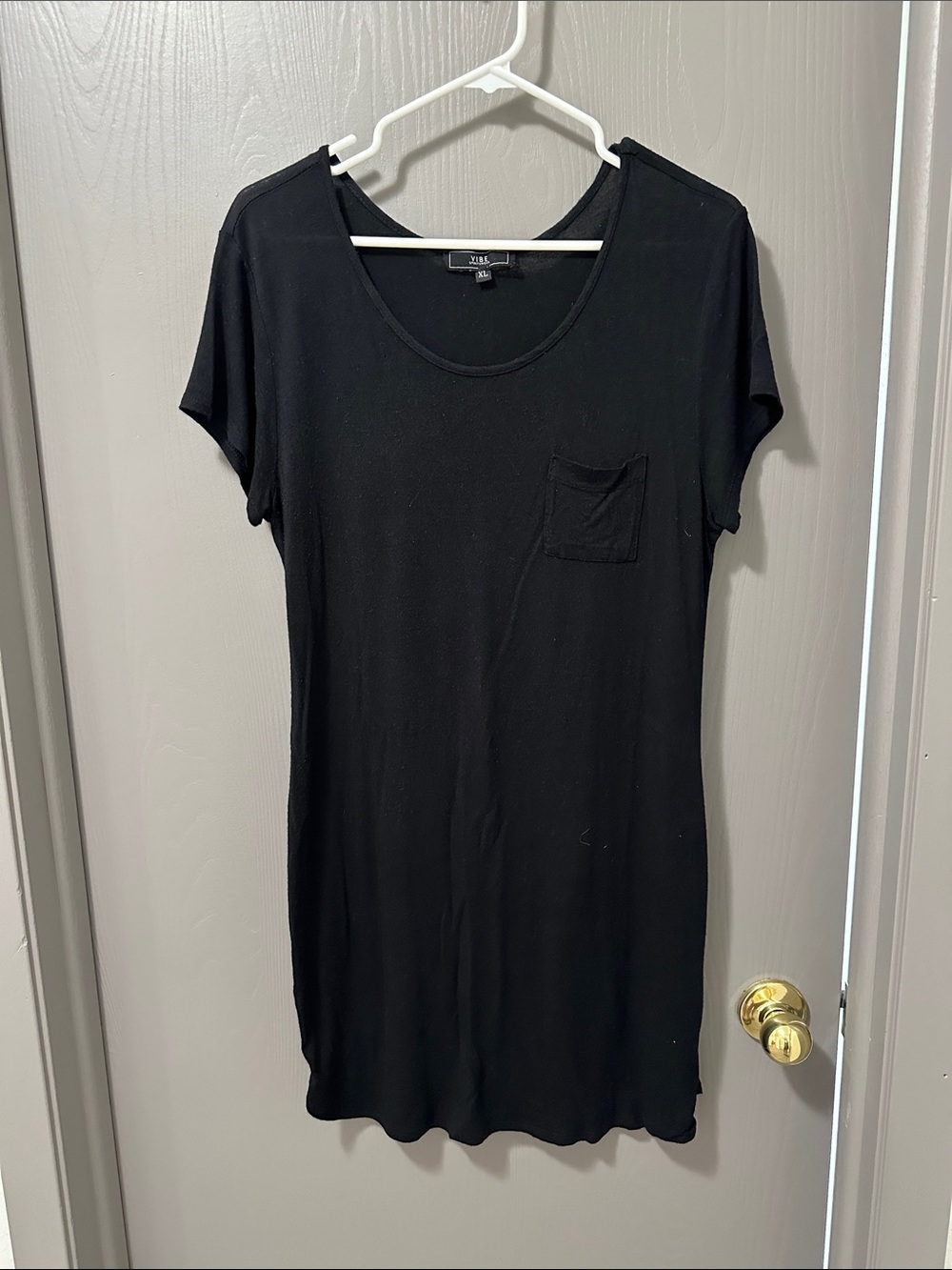 Basic Black Short-Sleeve Pocket Mini Dress